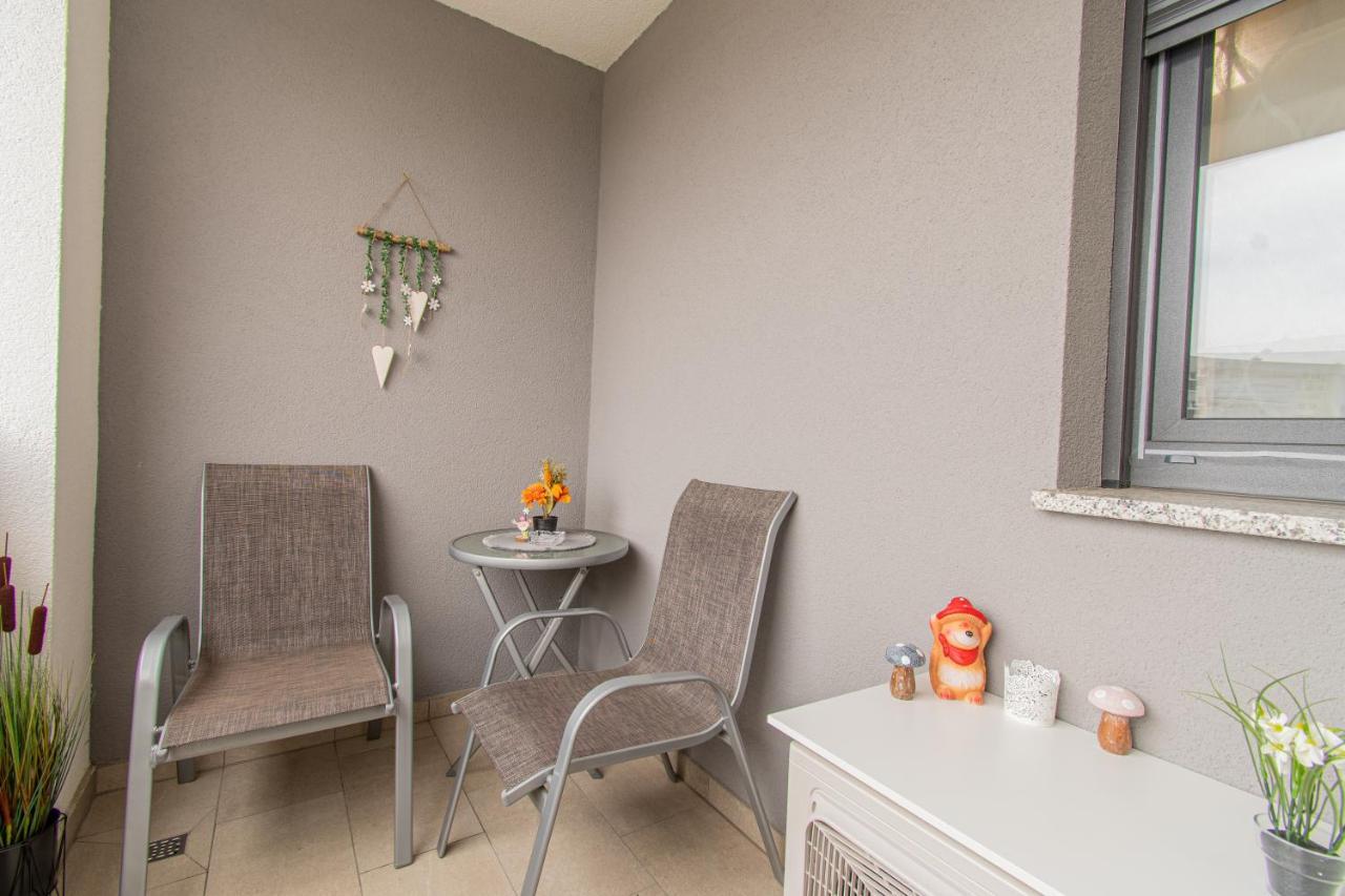 Apartament Flexible Selfcheckins 42 - Zagreb - Luxury - Garage Parking - Loggia - Brand New Zewnętrze zdjęcie